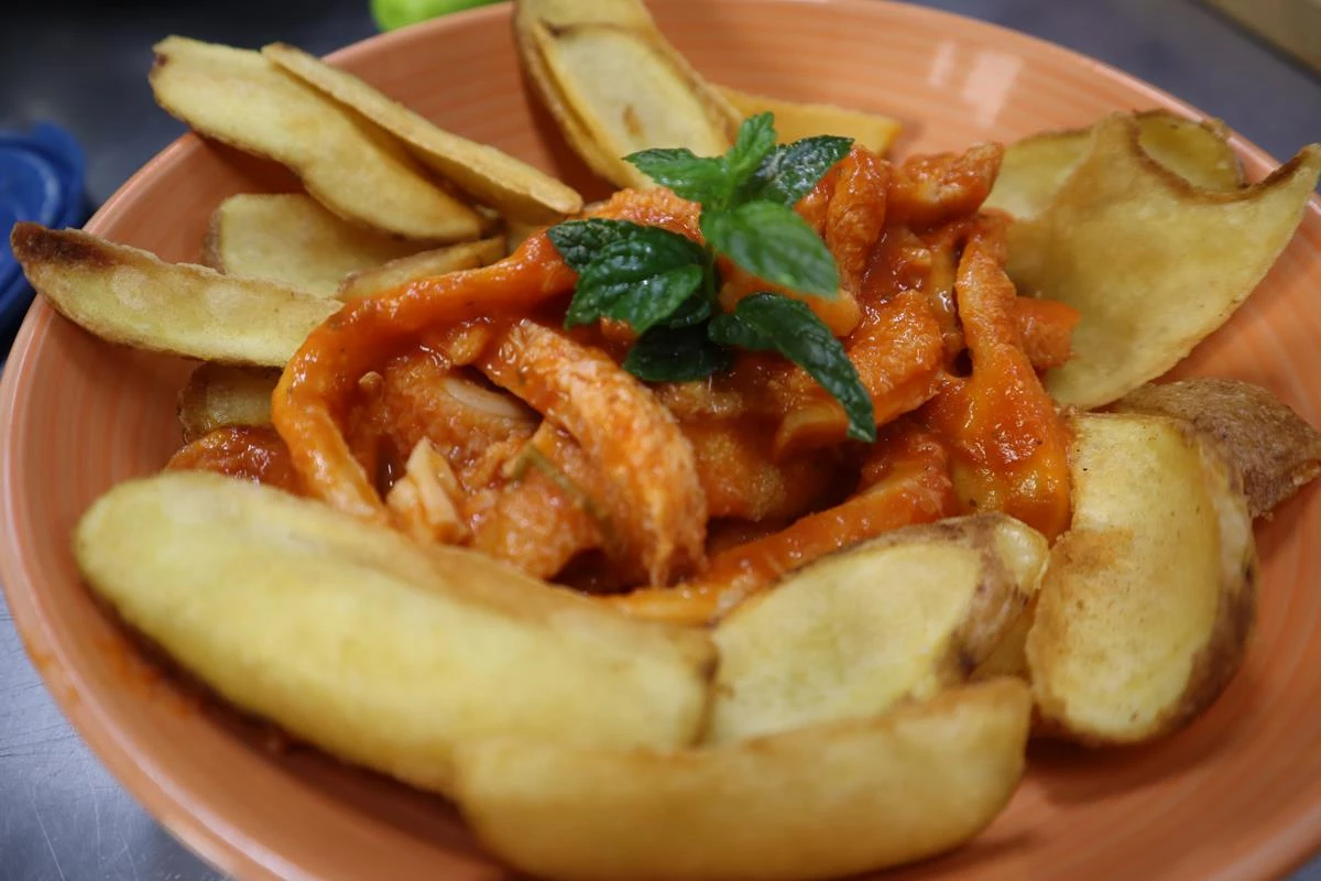 Grigliate alla brace di pesce e carne